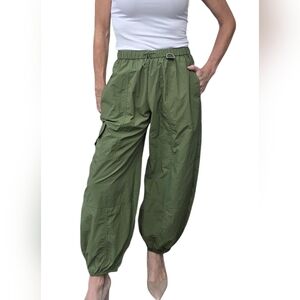 Urban Outfitters Barrel Parachute Cargo Pants Olive Utility XS